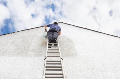 Peinture extérieure à Roquebillière — façades et ravalement